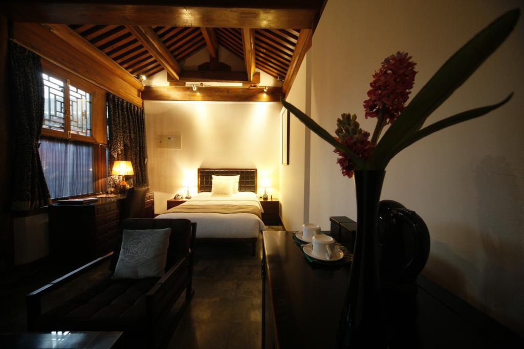 Beijing Shichahai Sandlwood Boutique Courtyard Экстерьер фото